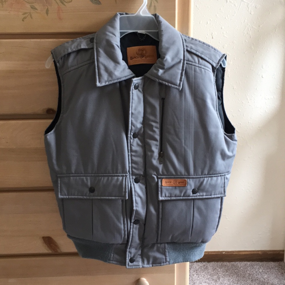 Men’s puffer vest size small